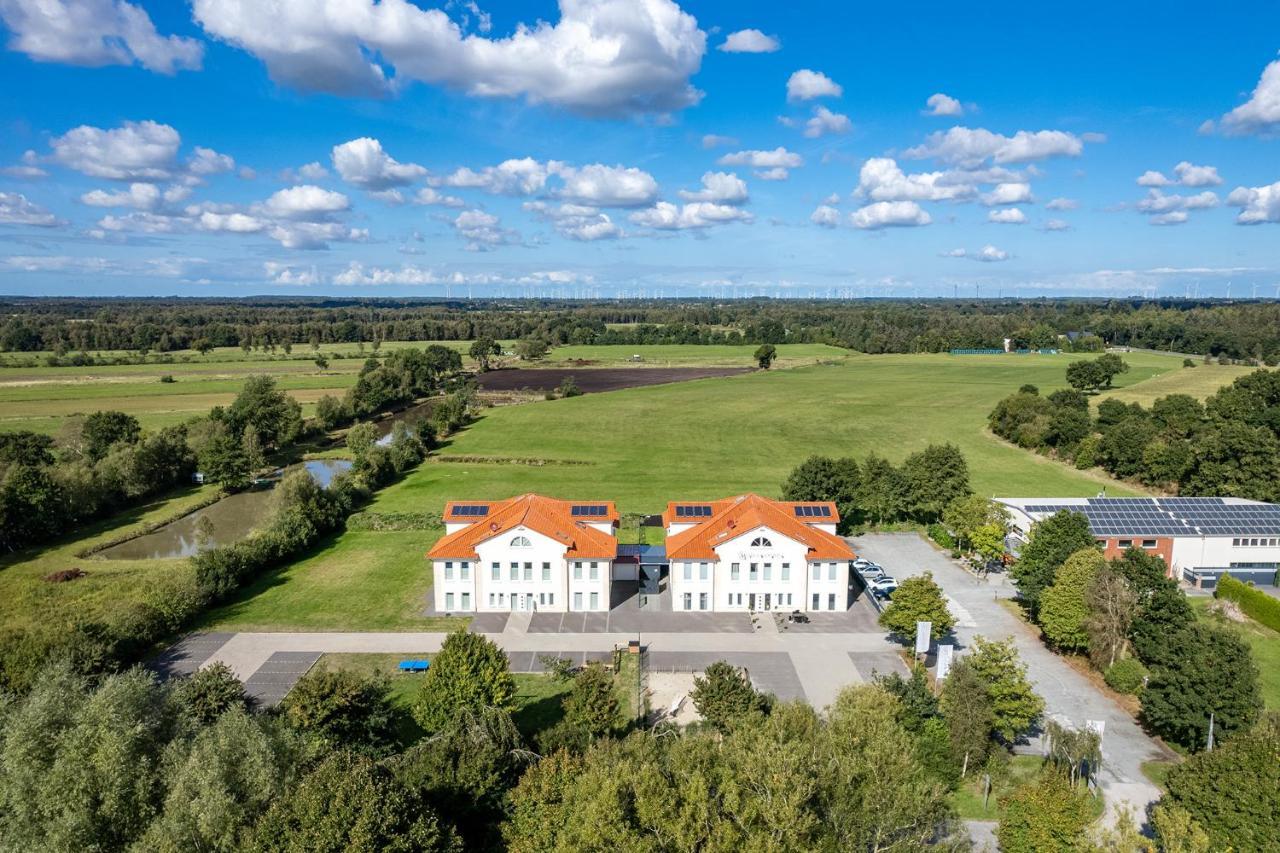 Villa Moorstern Am Badesee Tannenhausen Ауріх Екстер'єр фото